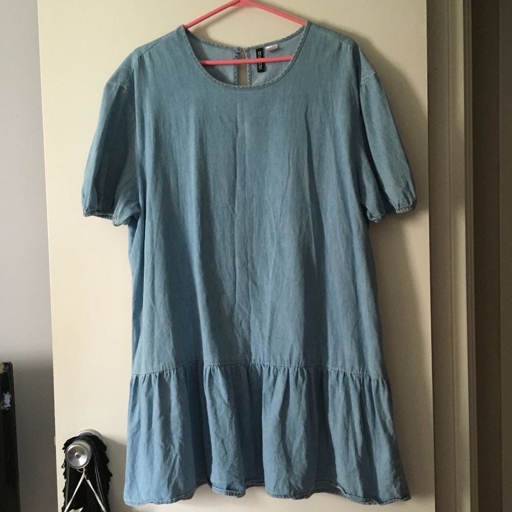H&M Light Blue Denim Peplum Hem Puff Sleeve Oversized Dress L